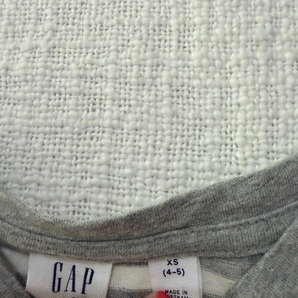 Gap Kids Girls Clothing Lot Size 4 5 XS Dresses Hoodie Top 5 Piece Set